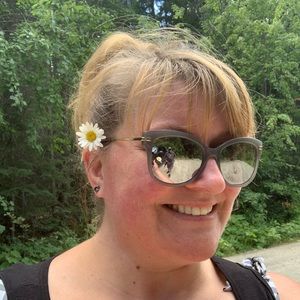 Meet your Posher, Jessica